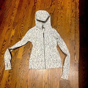 Lululemon size 2 Scuba Hoodie